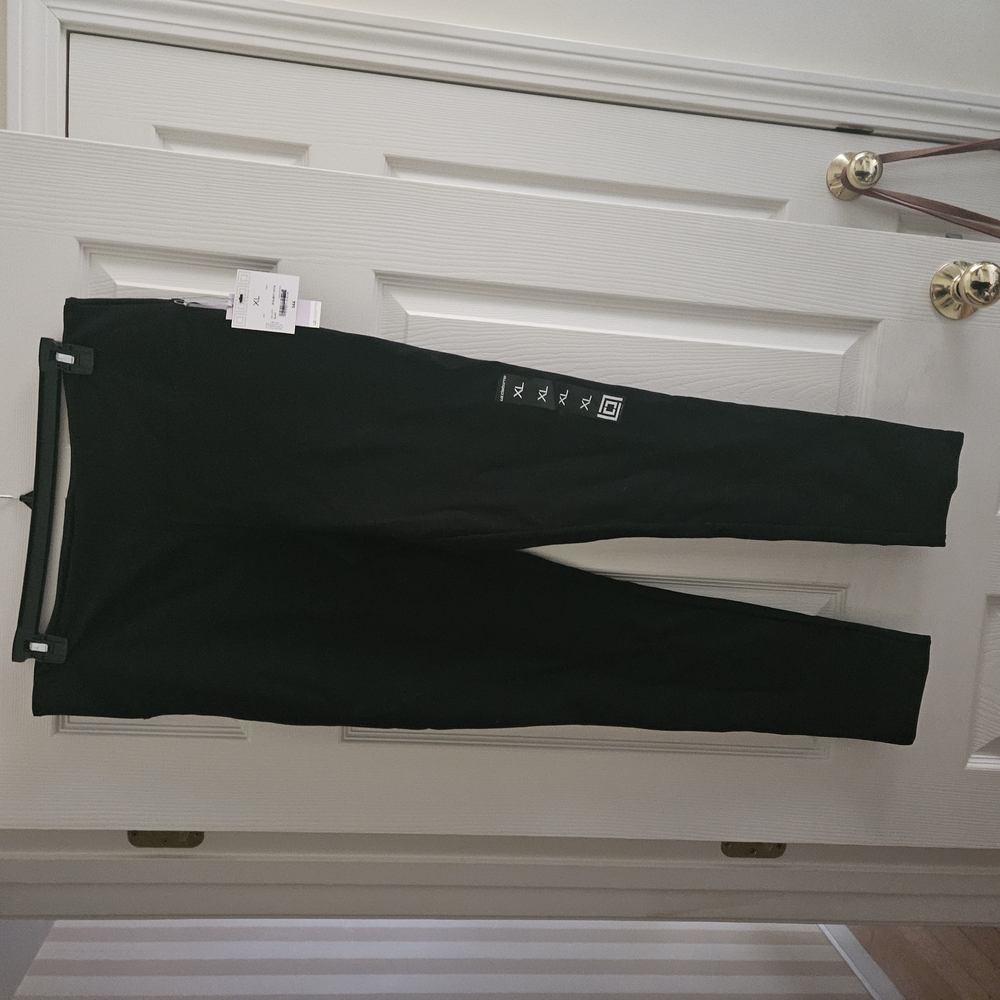 Liz Claiborne Black Leggings XL